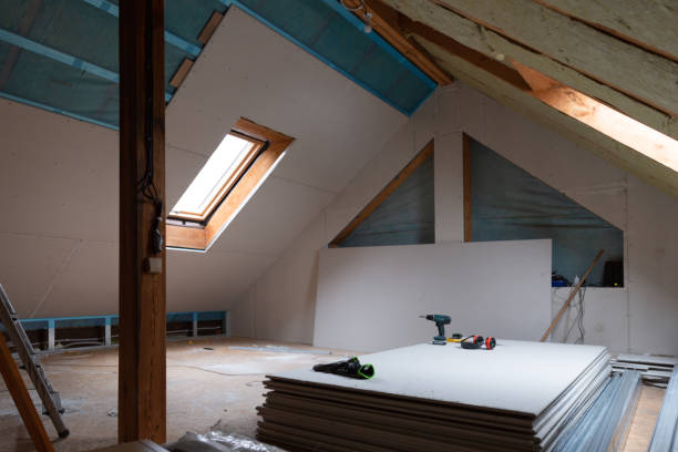 Best Insulation Maintenance and Repair in Strawberry Point, IA